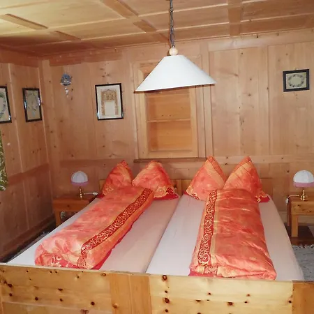 Haus Bord * Sankt Antönien